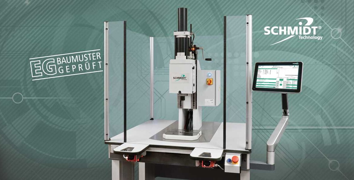 Workstation with EC type-examined intervention guarding